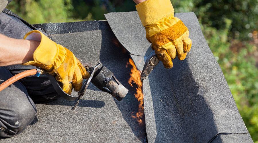 Professional gutter cleaning in Shortsville, NY